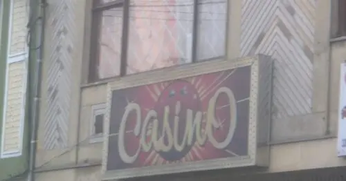 CASINO CARRERA 50 CON 5 CASINO CARRERA 50 CON 5